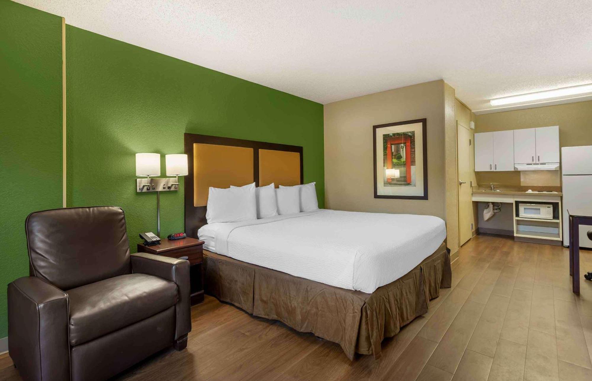 Extended Stay America Suites - Fresno - North Экстерьер фото