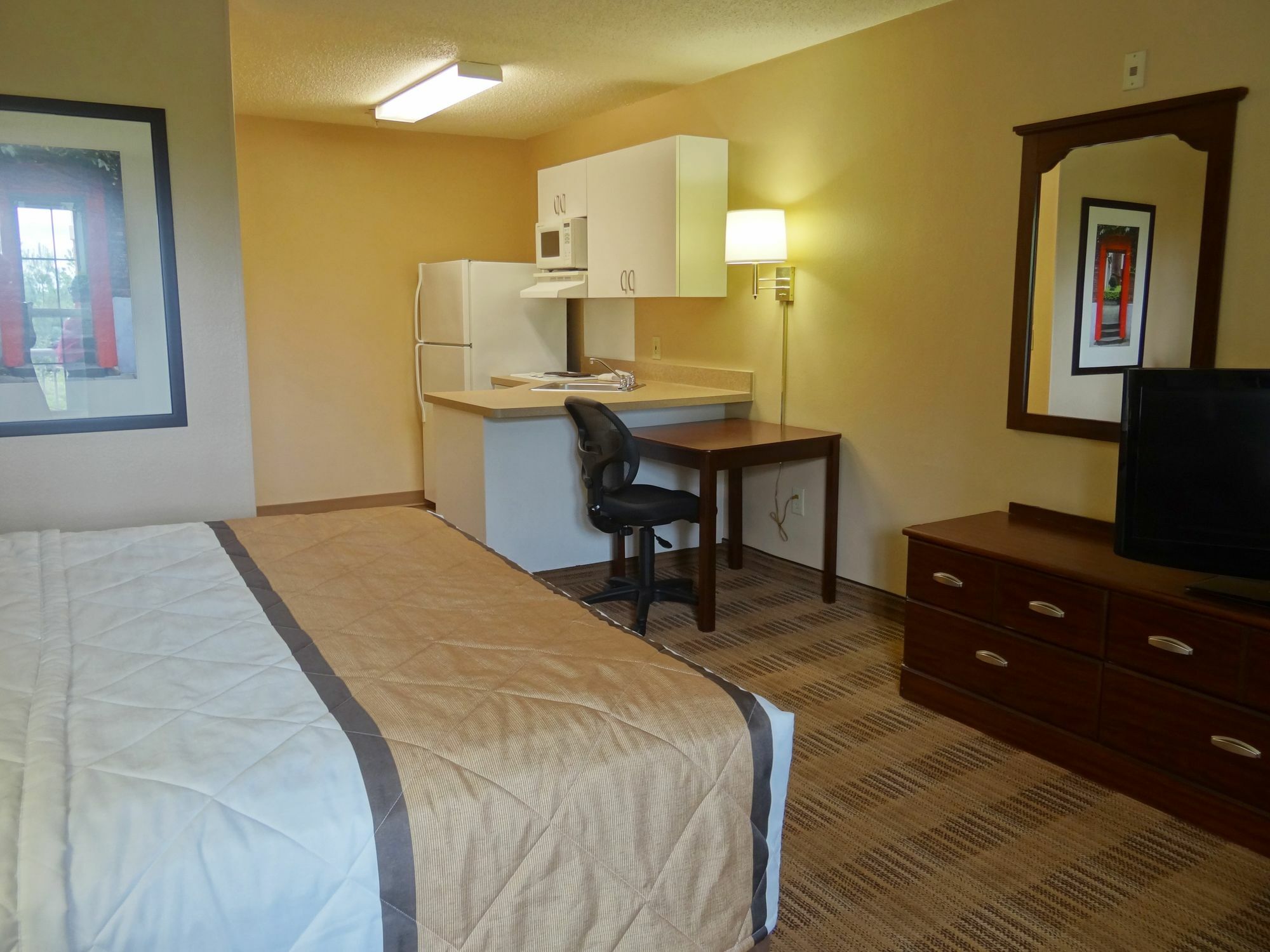 Extended Stay America Suites - Fresno - North Экстерьер фото