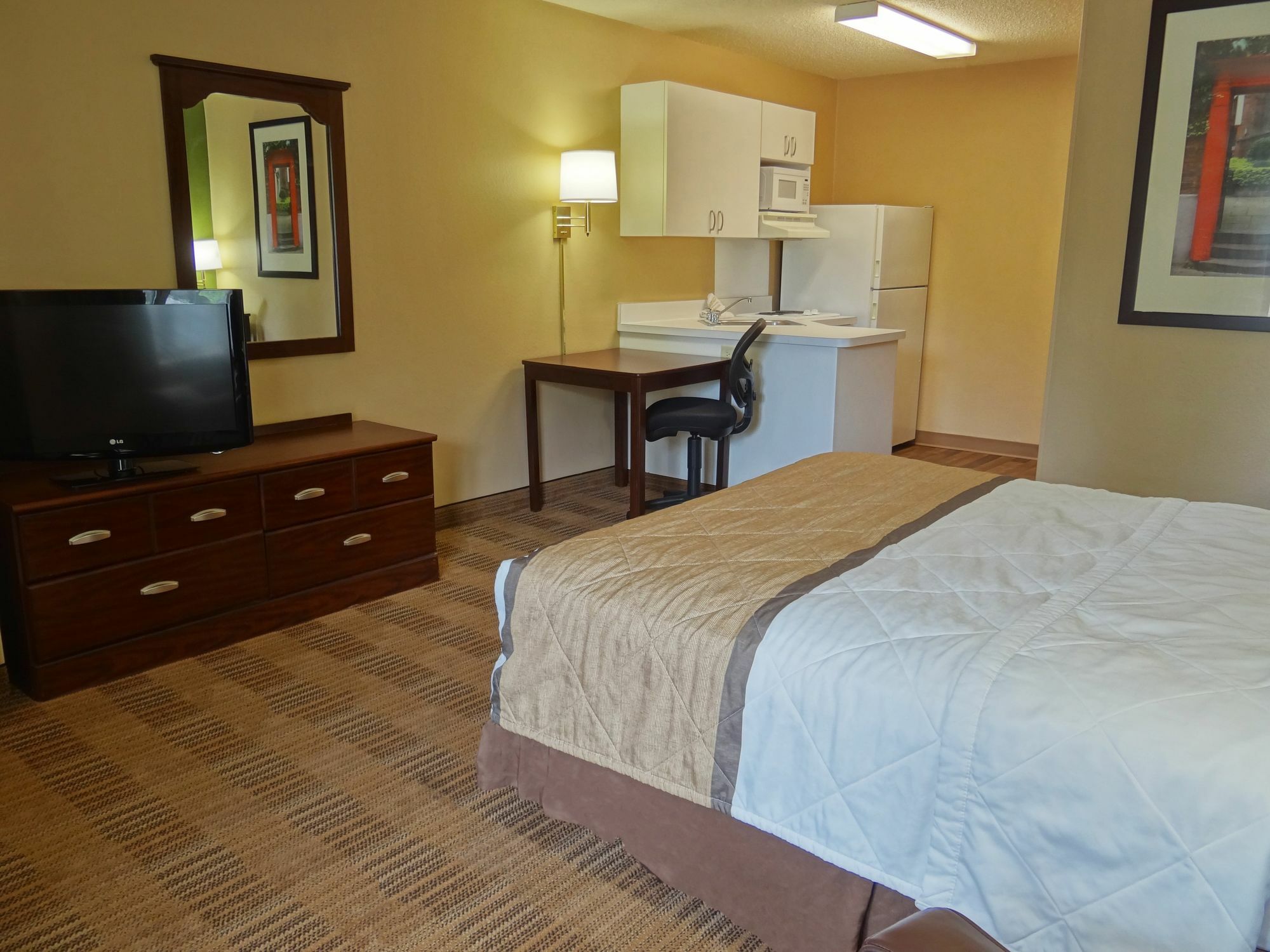 Extended Stay America Suites - Fresno - North Экстерьер фото